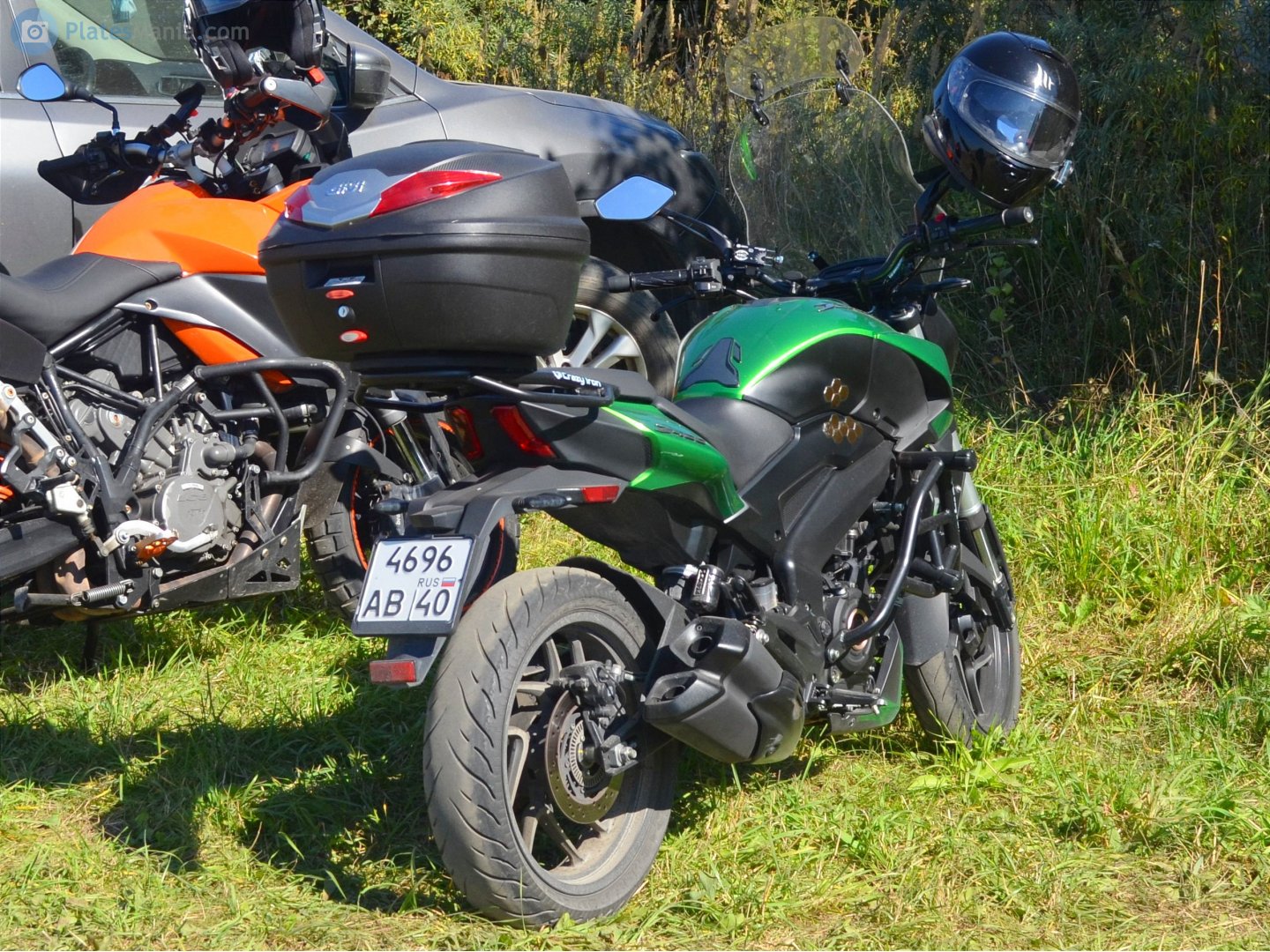 4696 ав 40, Bajaj Bruzer / Dominar 