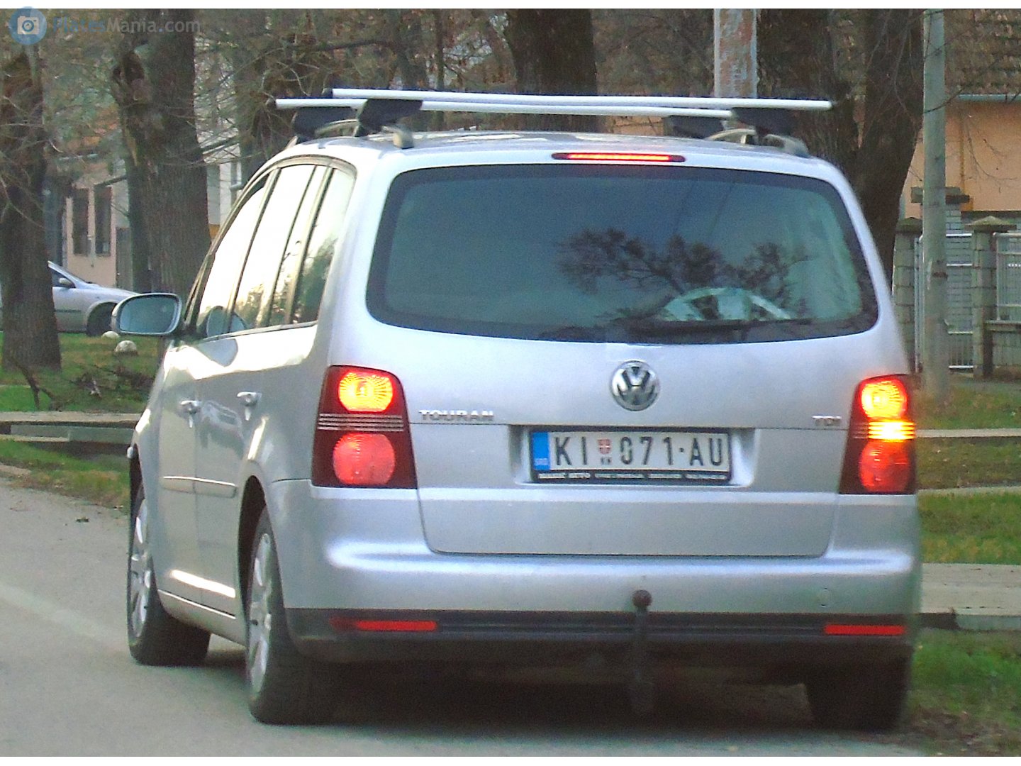 KI 071-AU, Volkswagen Touran 1st gen (1T2), 1st facelift, 2006–2010