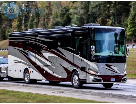 BFXW-754, Tiffin Phaeton