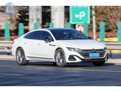 京Q·182U3, Volkswagen CC