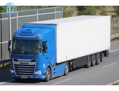1AA V135, DAF XG