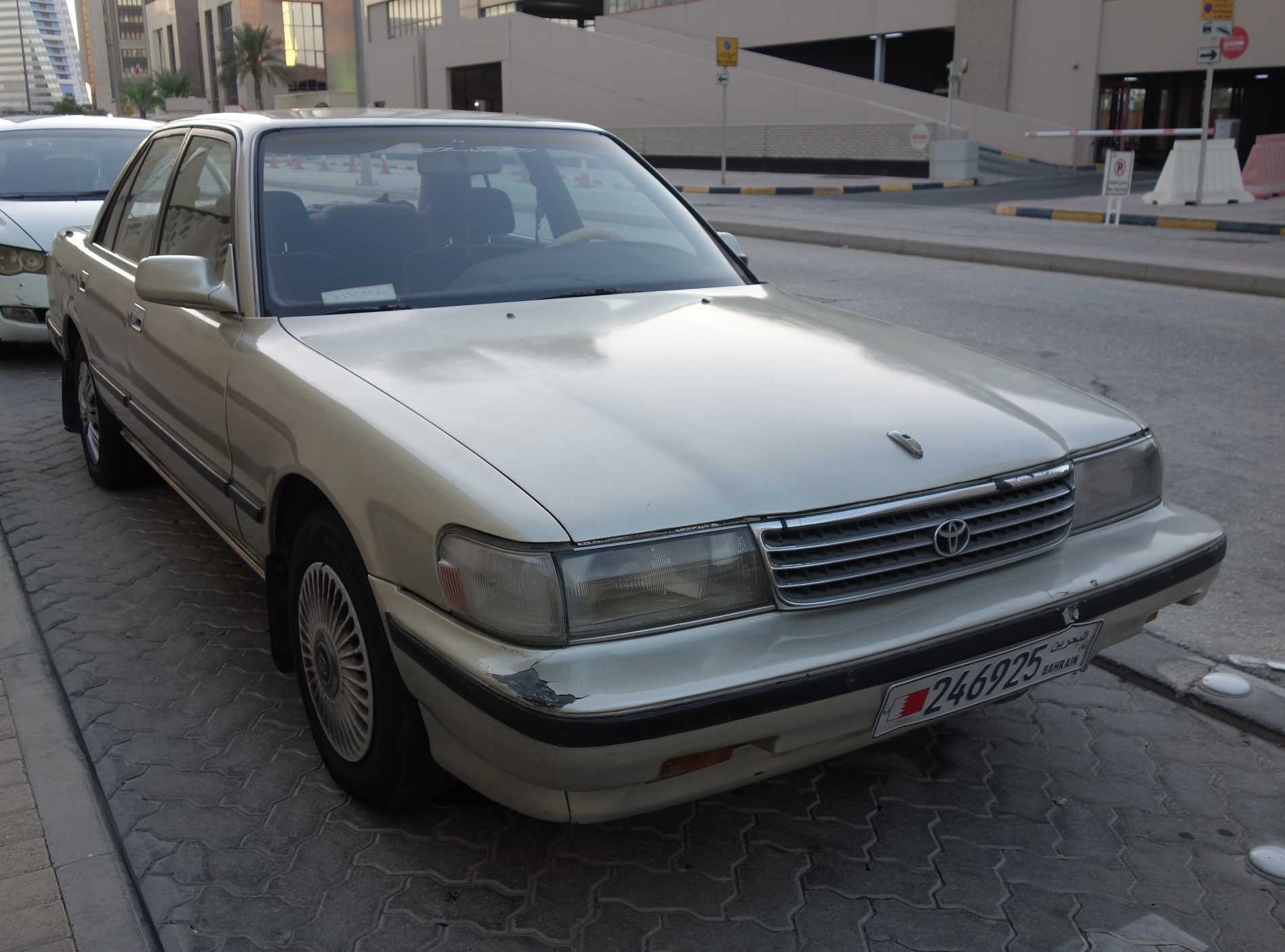 246925, Toyota Cressida 4th gen (X80), 1988–1992 (–1996 for Middle East-market)