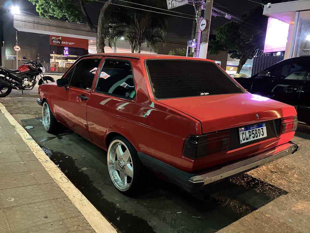 CLP5B93, Volkswagen Voyage 1st gen 2-door Sedan (G1; 30), 1981–1993