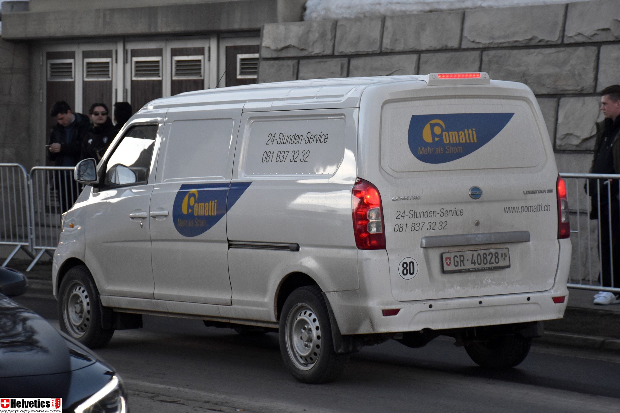 GR 40828, Cenntro Logistar 