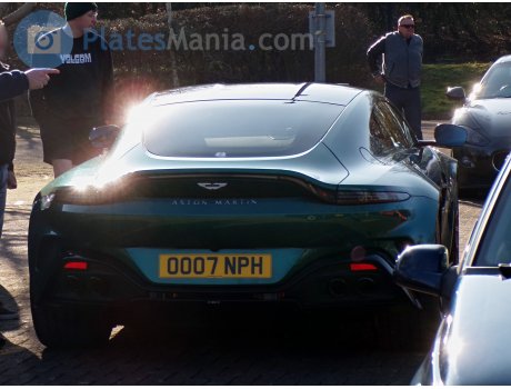 OO07 NPH, Aston Martin Vantage