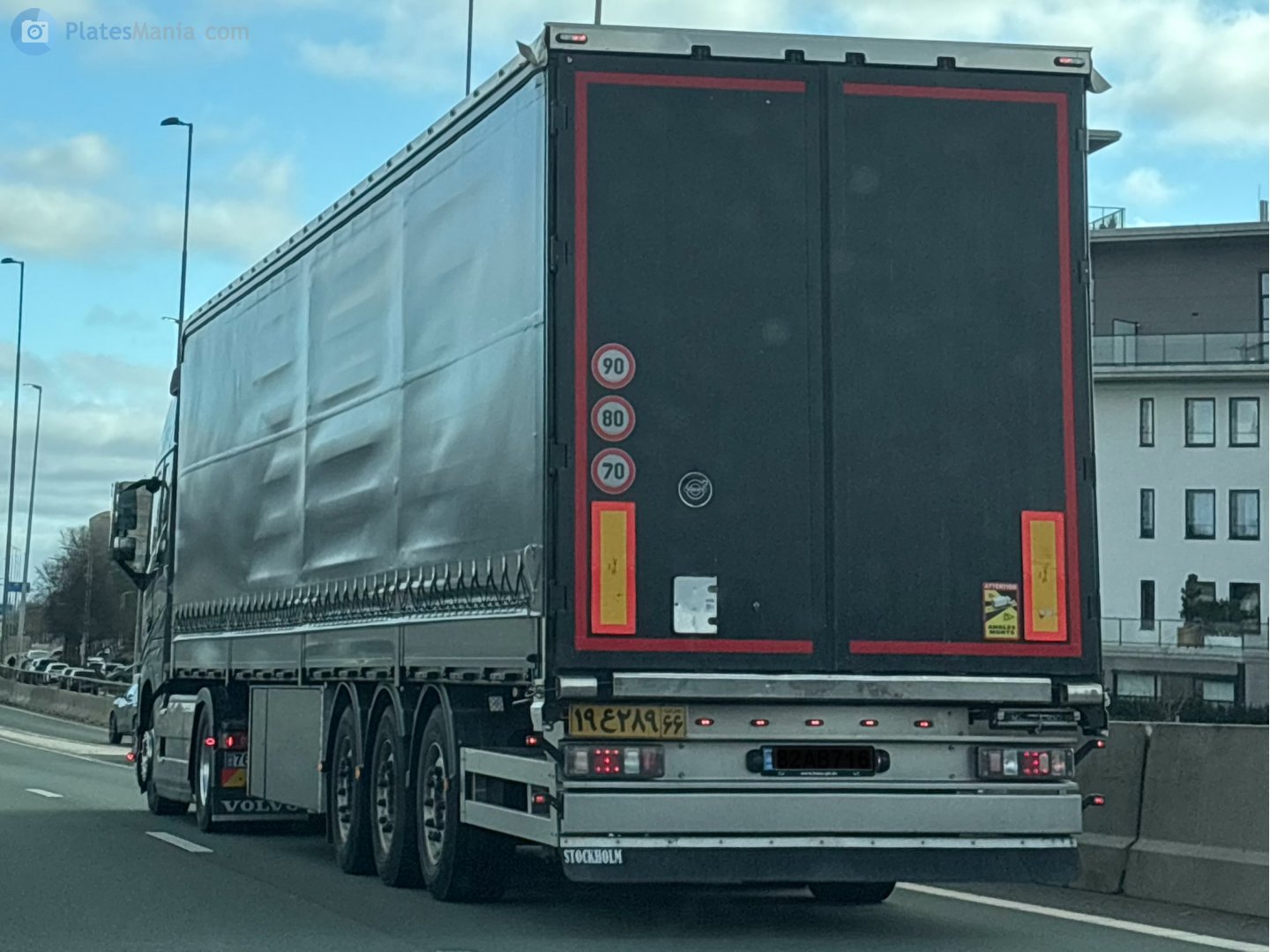 ۱۹ع۲۸۹ ۶۶, Commercial vehicles 