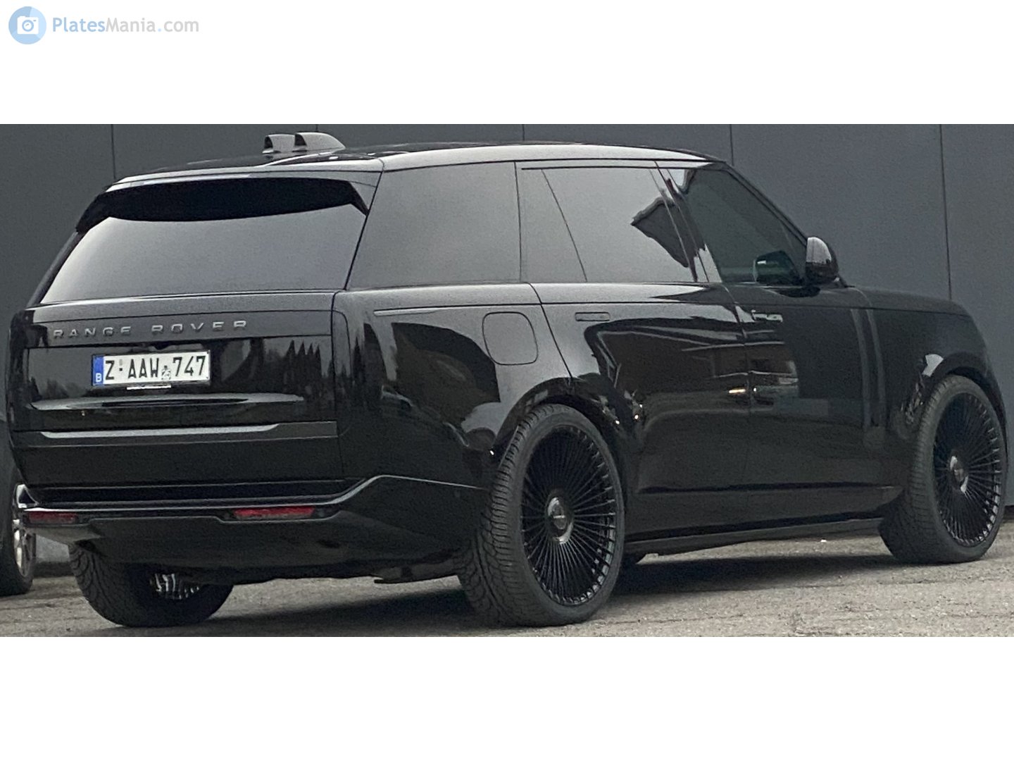 Z-AAW-747, Land Rover Range Rover 5th gen (L460), 2022–