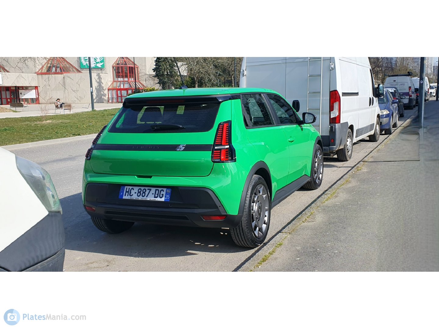 HC-887-DG, Renault 5 3rd gen E-Tech, 2024–