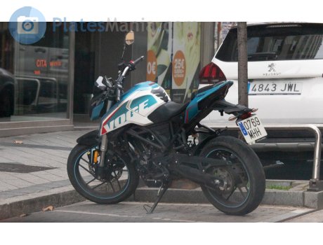 0769 MHH, Loncin Voge R