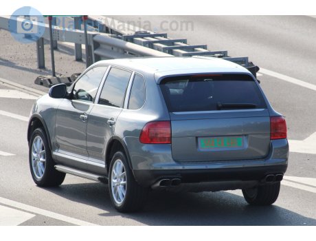 500 CD 460, Porsche Cayenne