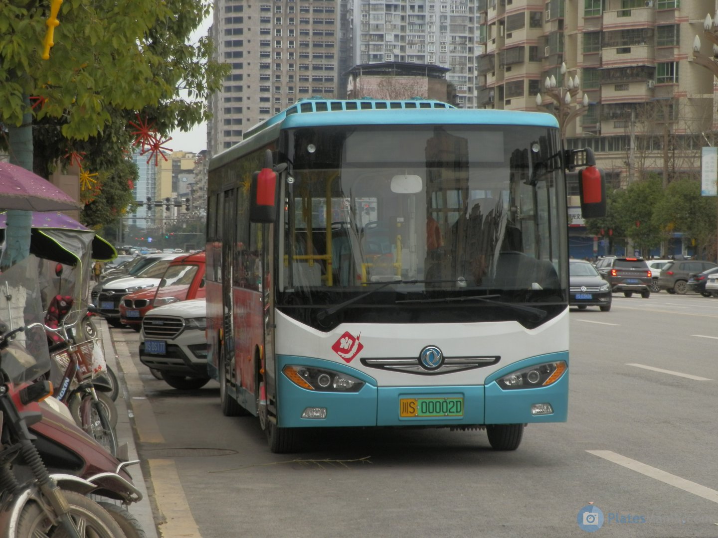 川S·00002D, DongFeng DFA 
