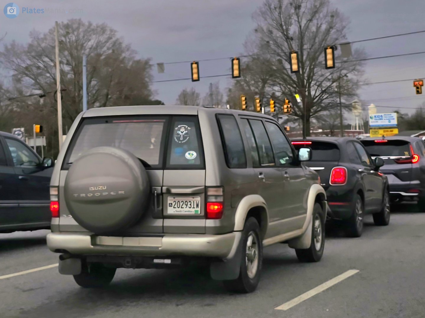 202931W, Isuzu Trooper 2nd gen, 5-door, 1991-2002