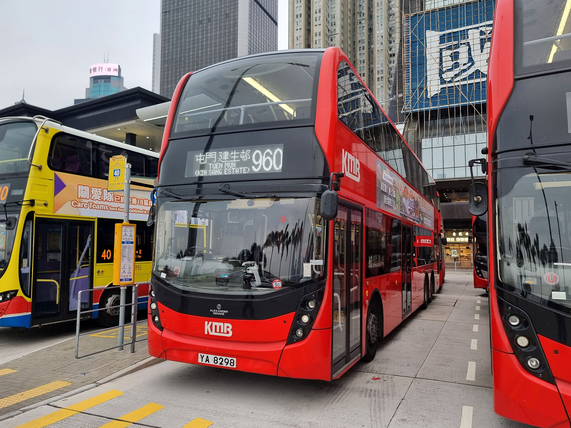YA 8298, Alexander Dennis Enviro 500 