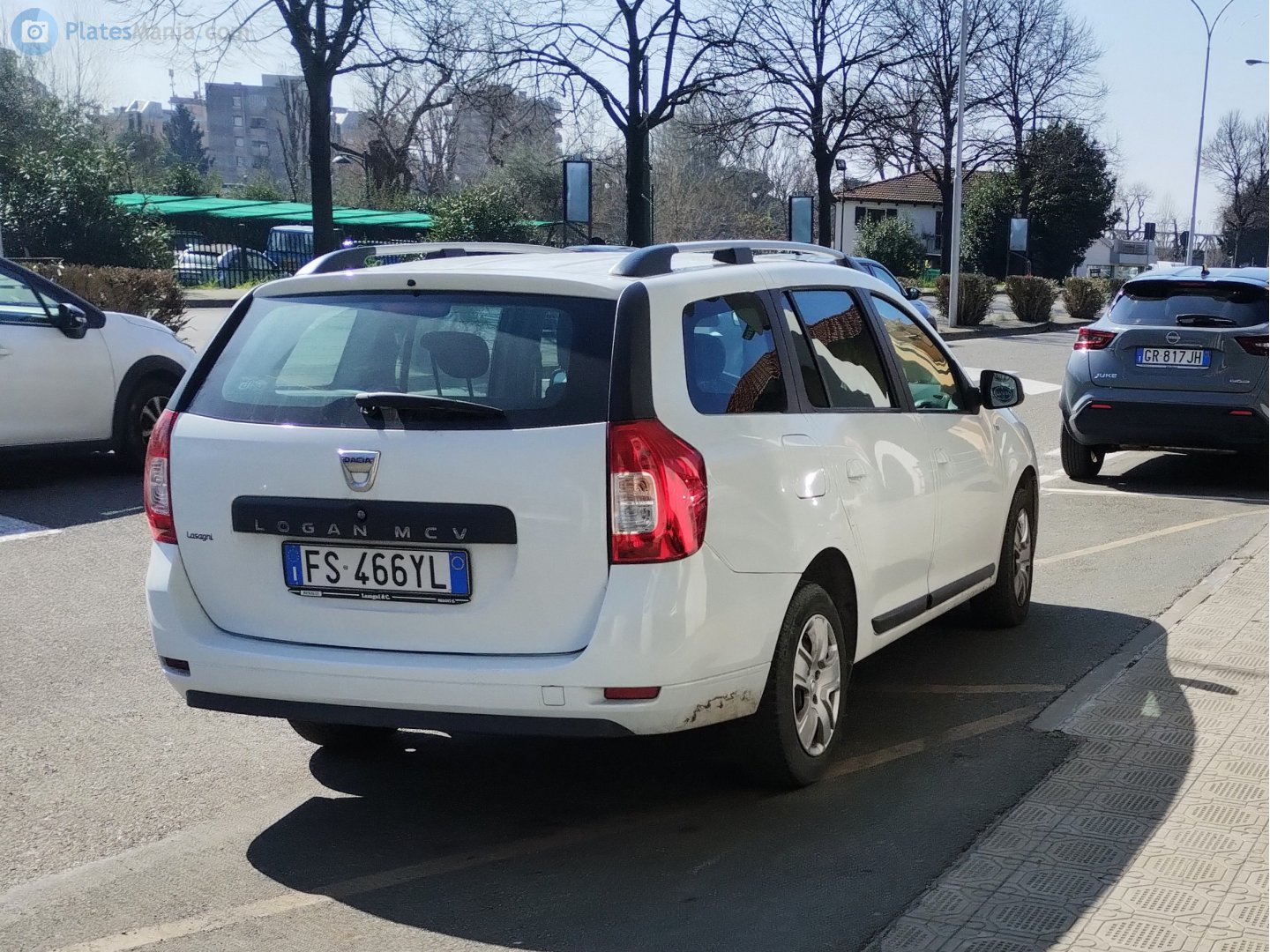 FS 466 YL, Dacia Logan 2nd gen MCV (K52), 2013–2021