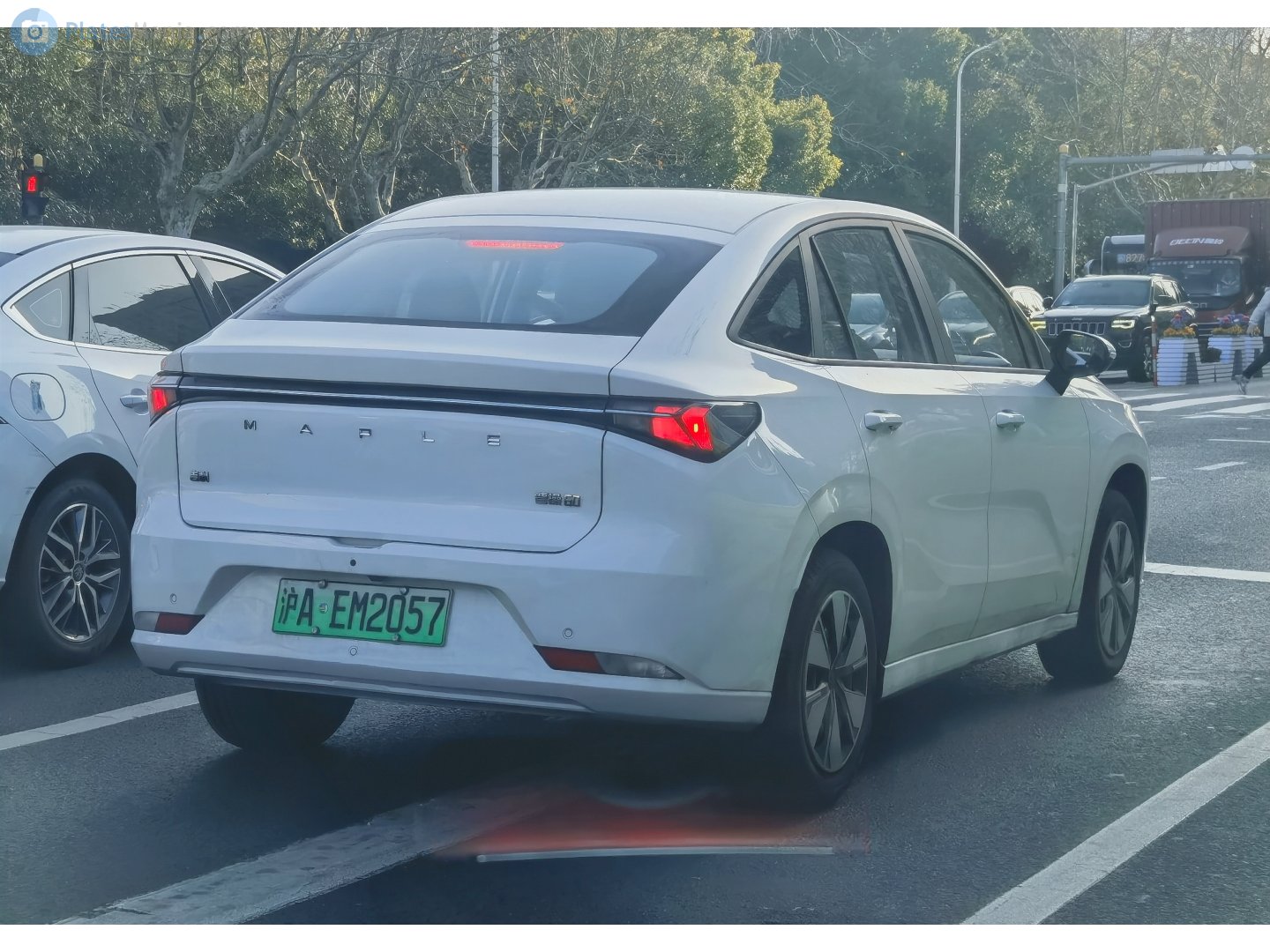 沪A·EM2057, Maple Caocao 60 