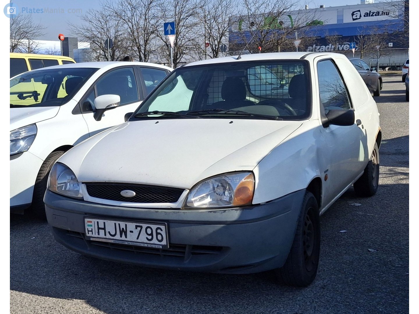 HJW-796, Ford Fiesta 4th gen 3-door Van (JVS; BE91), facelift, 1999–2002