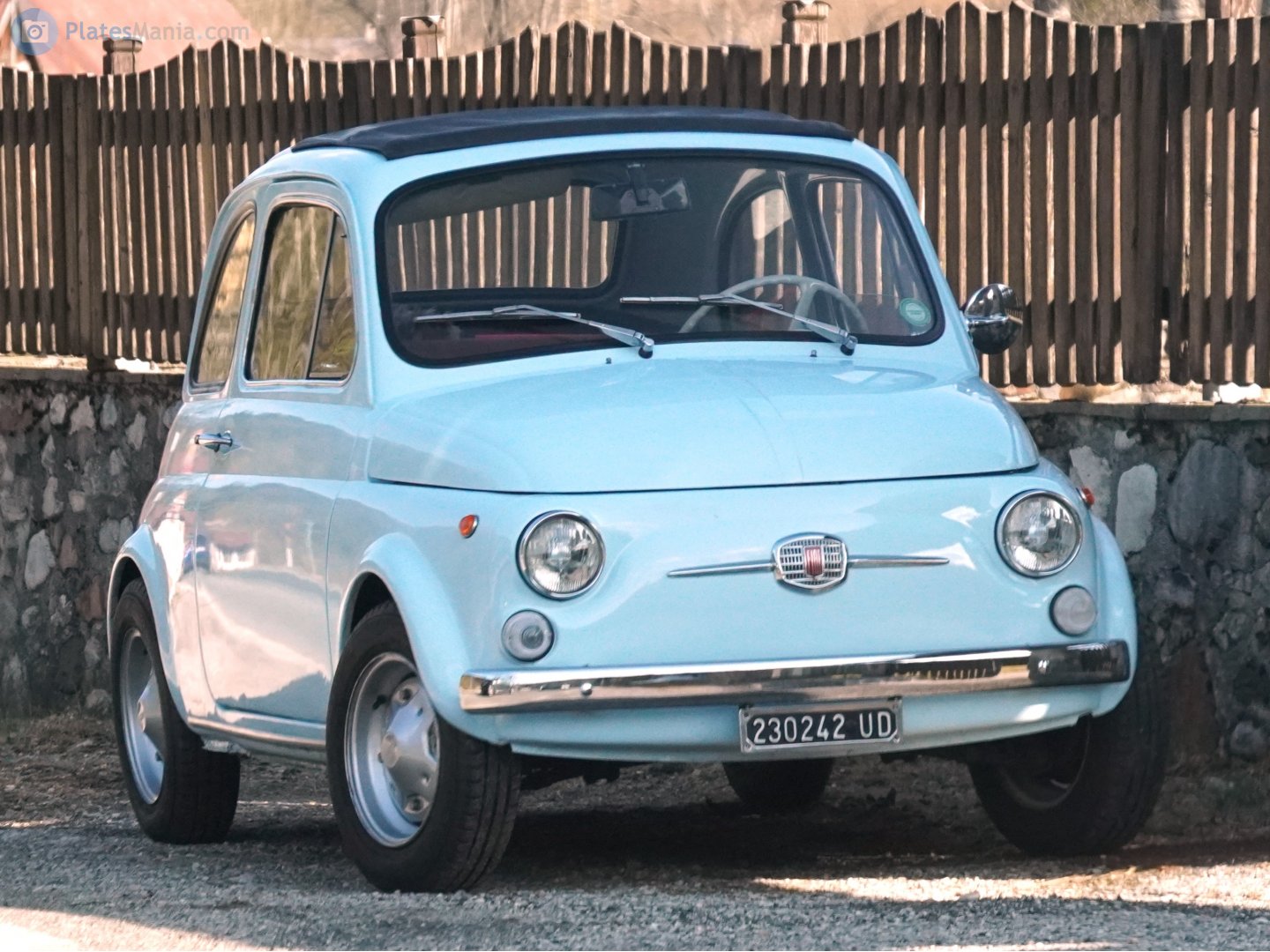 UD 230242, FIAT 500 