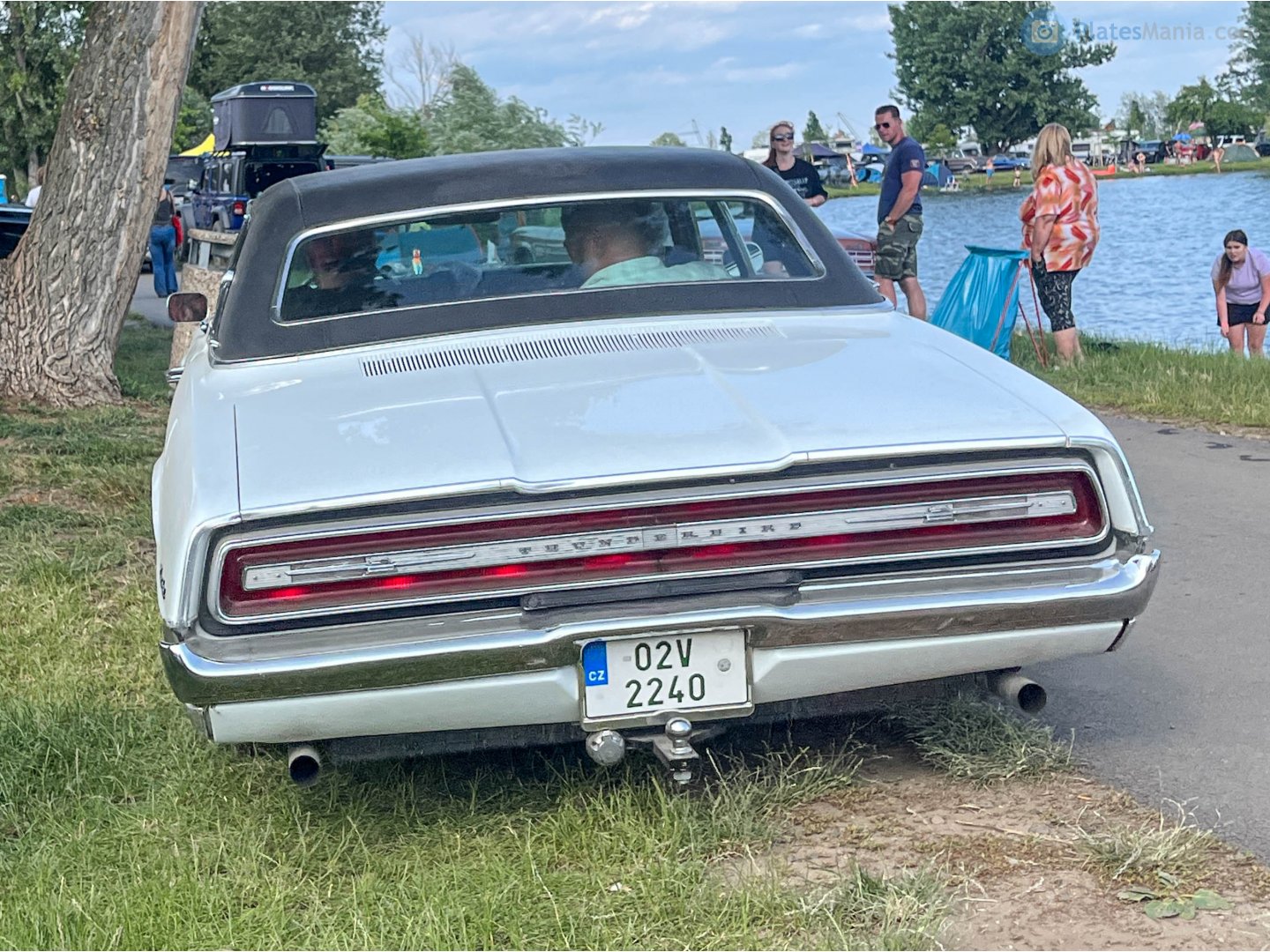 02V 2240, Ford Thunderbird 5th gen 1967 Landau Sedan, 1968–1967