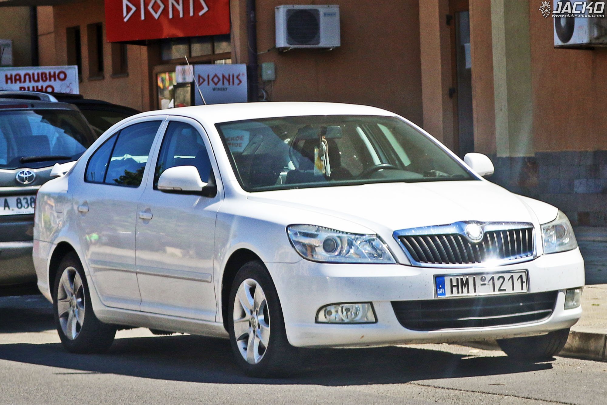 HMI-1211, Skoda Octavia 2nd gen Liftback (A5/1Z3), facelift, 2009–2013