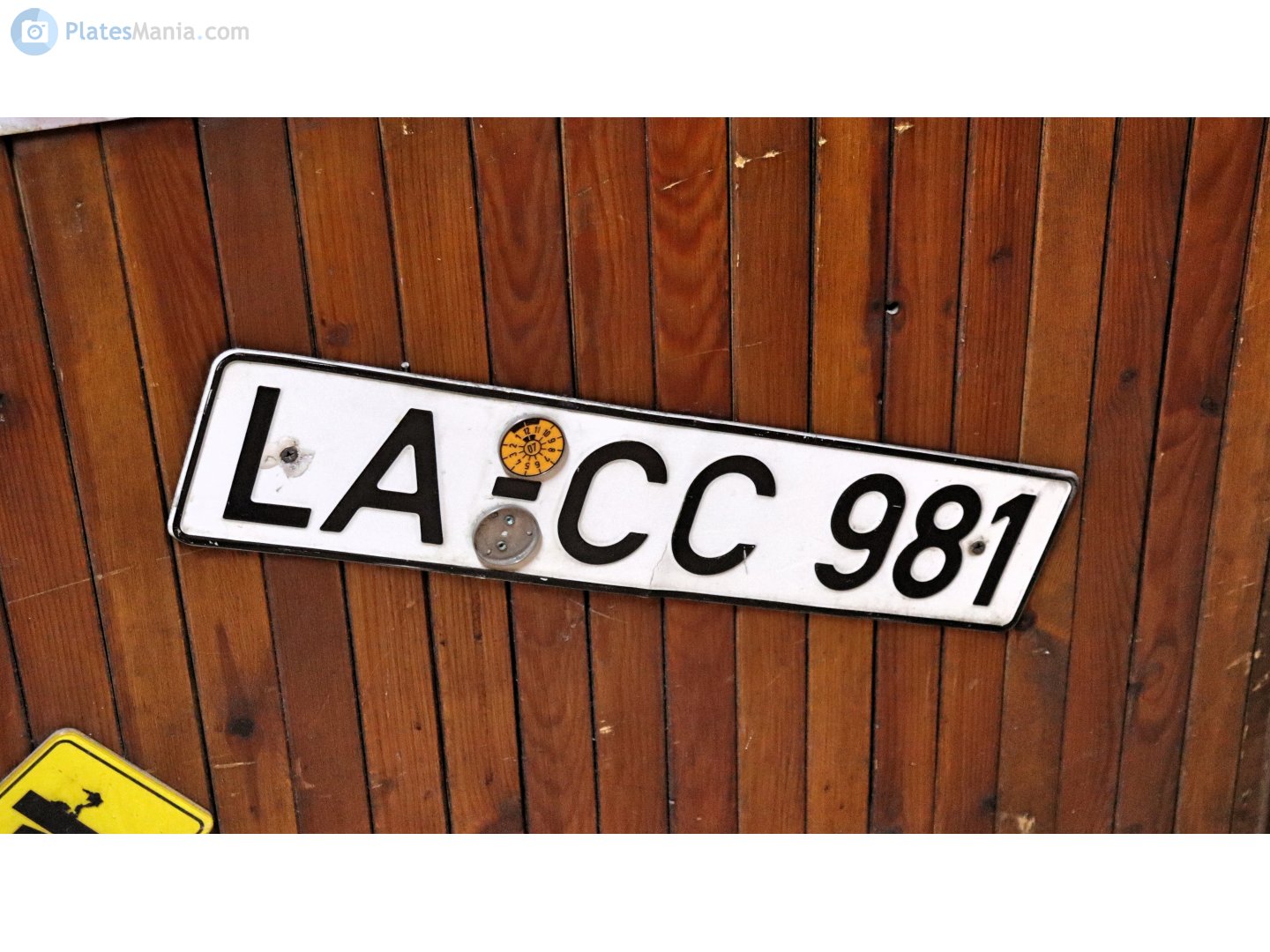 LA CC 981, License plate without vehicle 