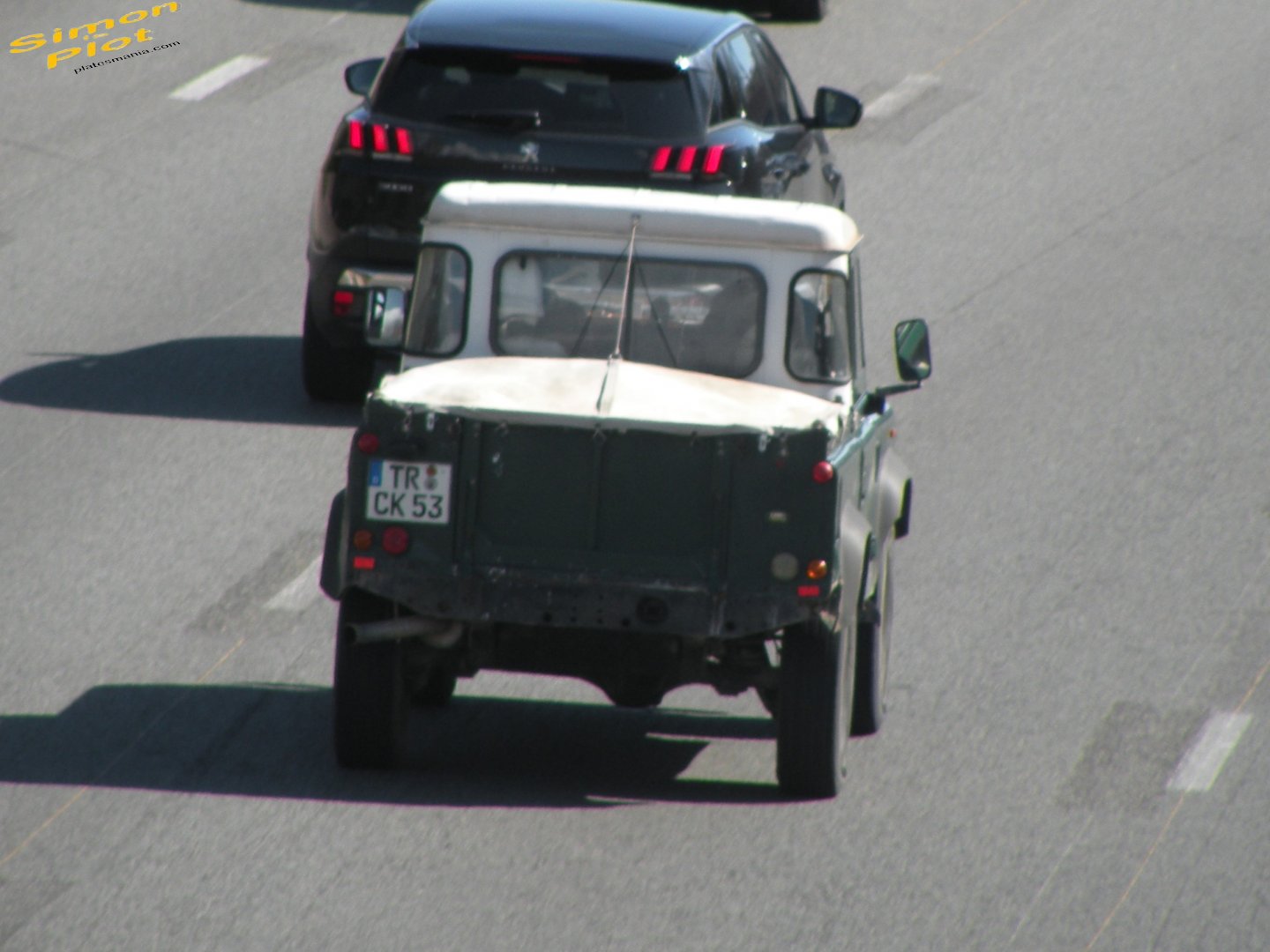 TR CK 53, Land Rover Defender 1st gen 90
