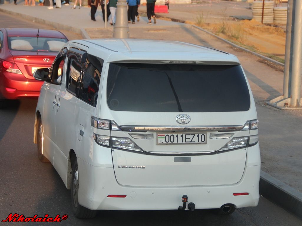 0011EZ10, Toyota Vellfire 1st gen (AH20), 2008–2015
