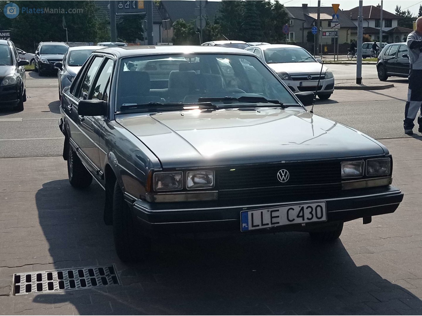 LLE C430, Volkswagen Quantum 1st gen Sedan (B2; 32B; US-market), 1982–1988