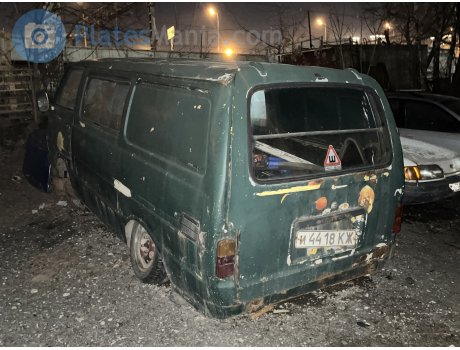 и 4418 КЖ, Toyota HiAce