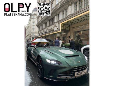 KX71 YSL, Aston Martin V12 Speedster