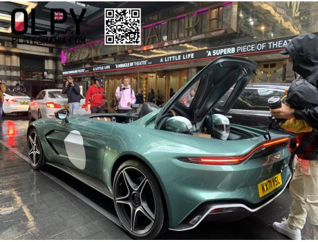 KX71 YSL, Aston Martin V12 Speedster