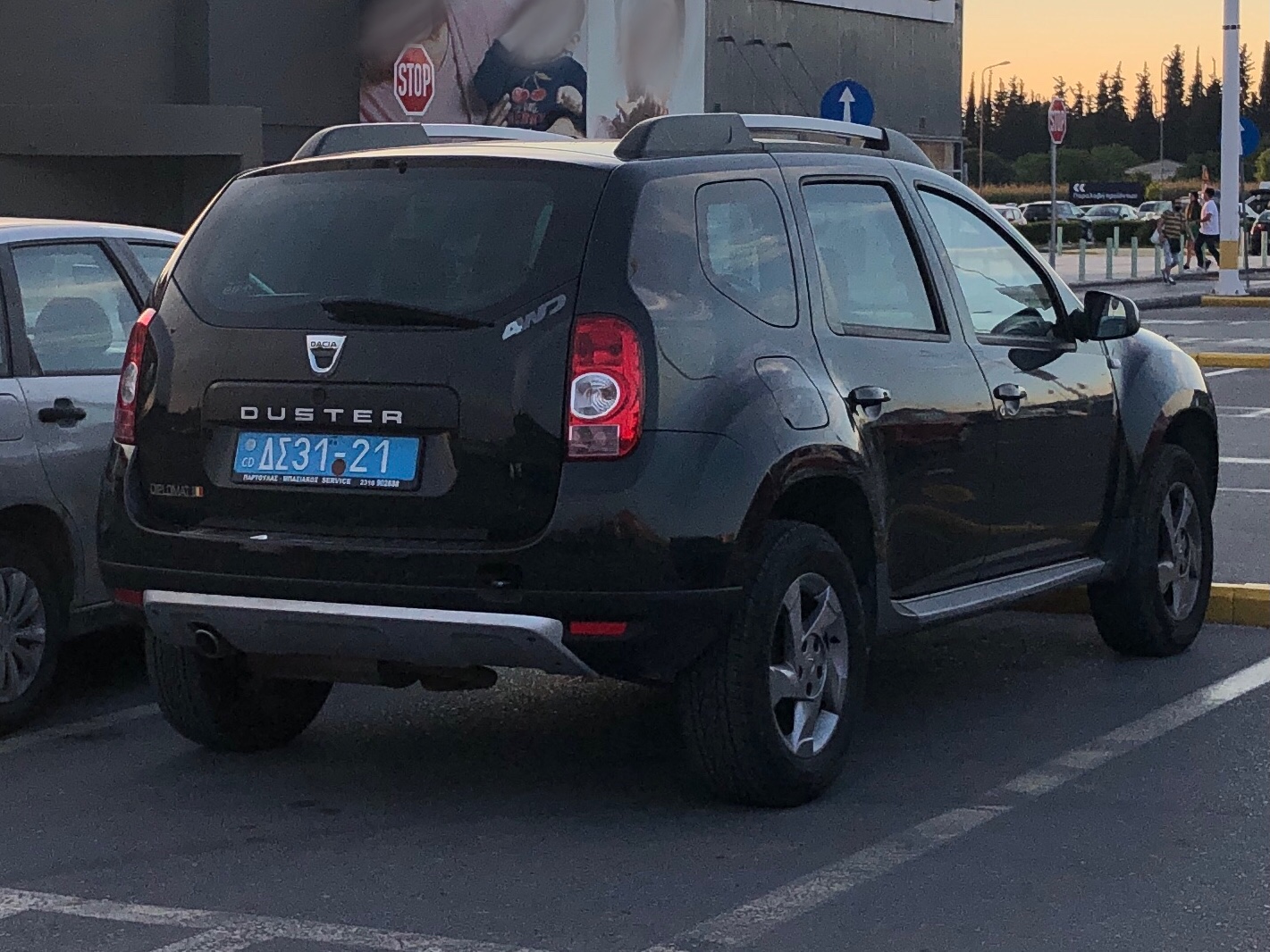 ΔΣ 31-21, Dacia Duster 1st gen SUV (HS/H79), 2010–2017