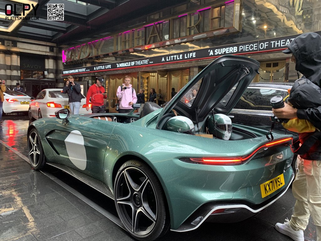 KX71YSL, Aston Martin V12 Speedster 