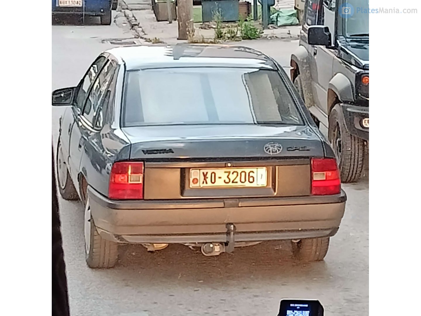 XO-3206, Opel Vectra 1st gen Sedan (A; J89), 1988–1995