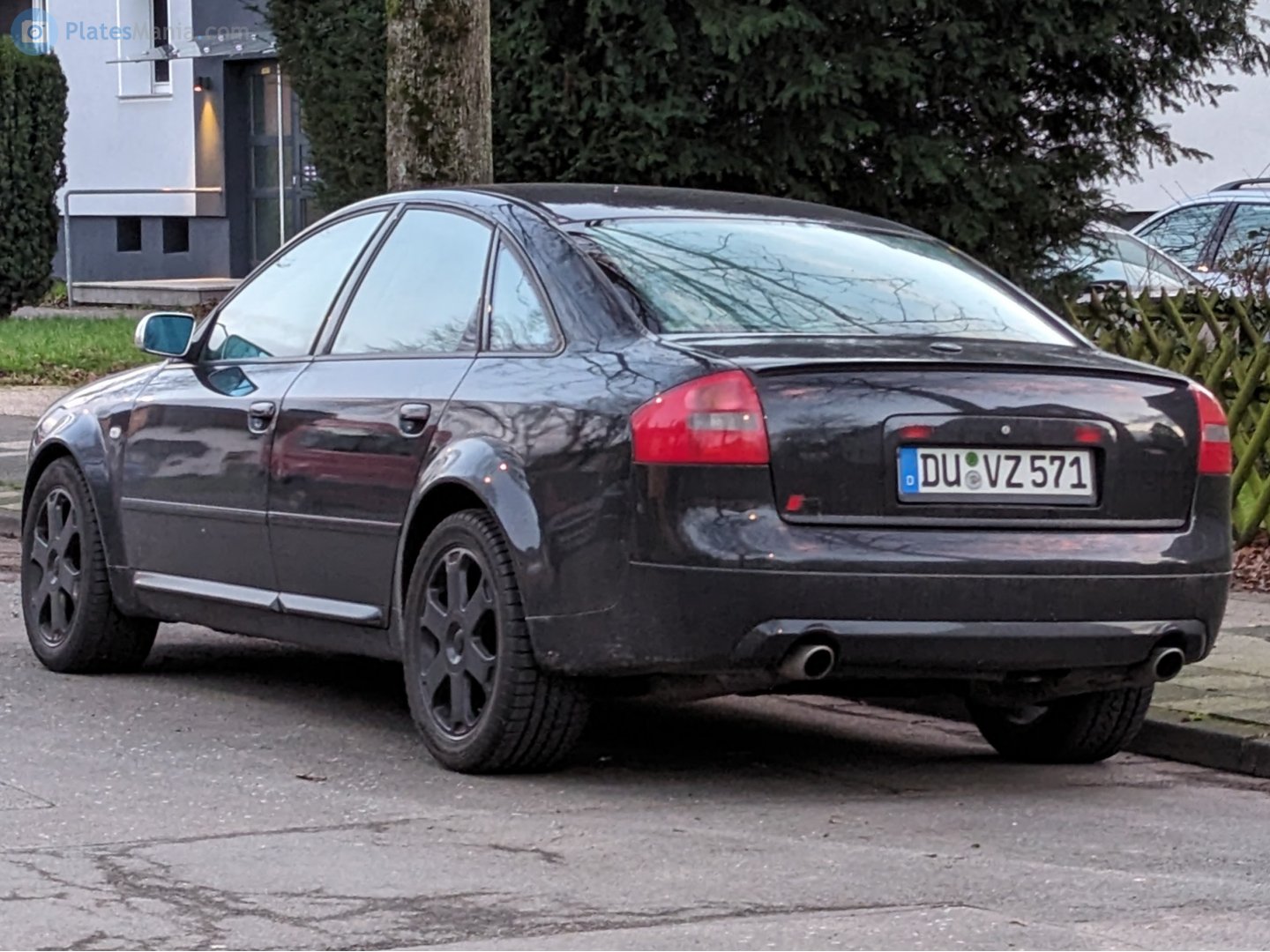 DU VZ 571, Audi S6 2nd gen Sedan (C5/4B2), 1999–2004
