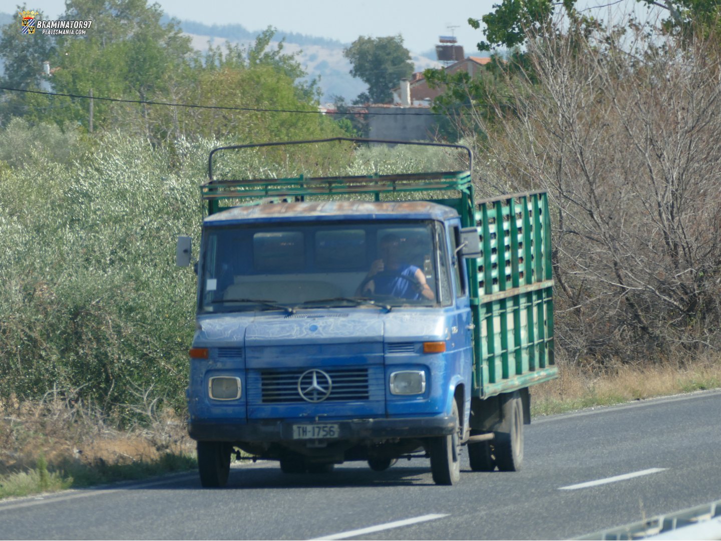 TH-1756, Mercedes-Benz T2 1st gen (309/310/313), 1966–1990