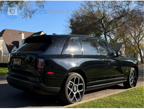 U402M0, Rolls-Royce Cullinan