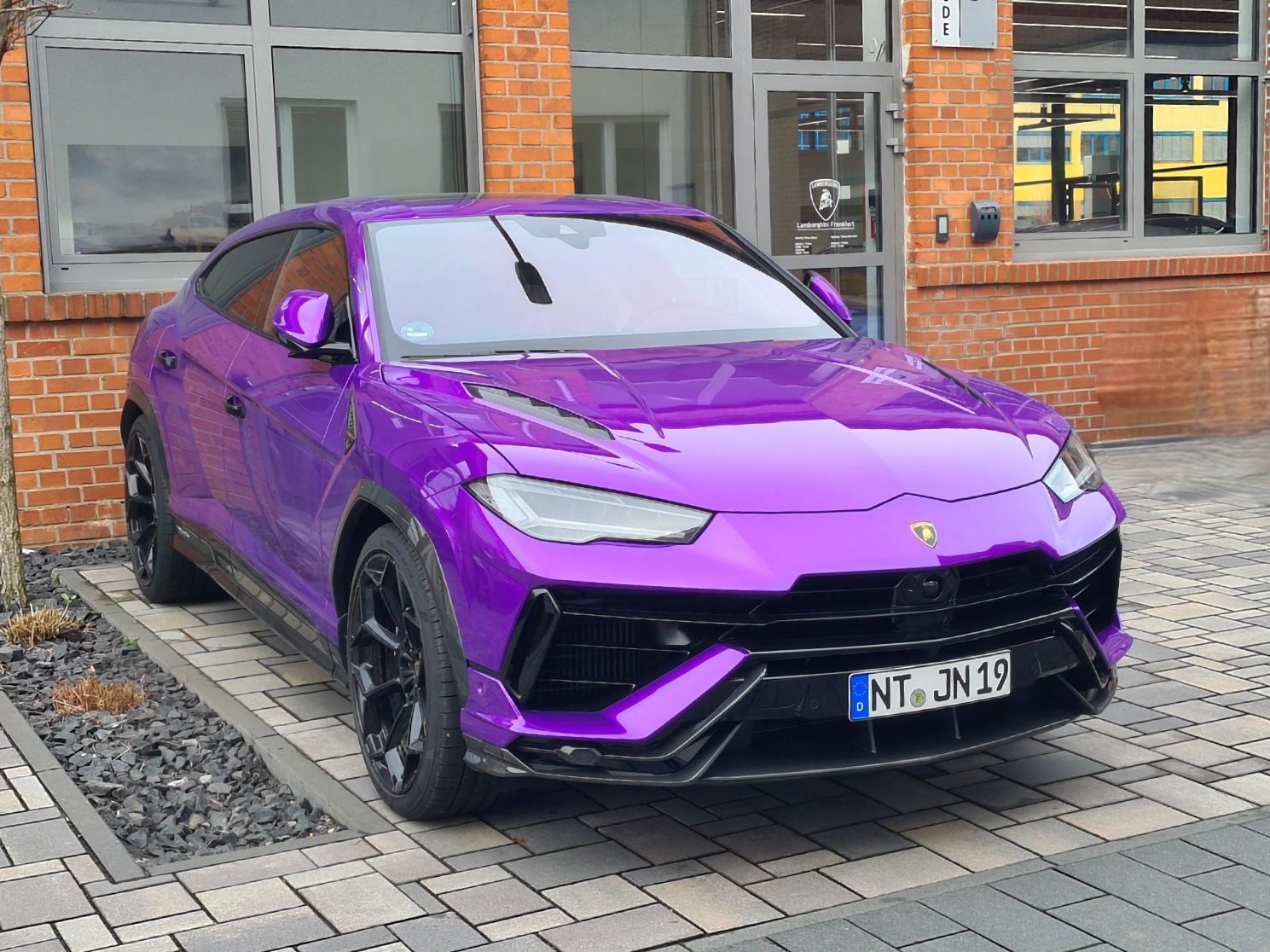 NT JN 19, Lamborghini Urus 1st gen, 2018–