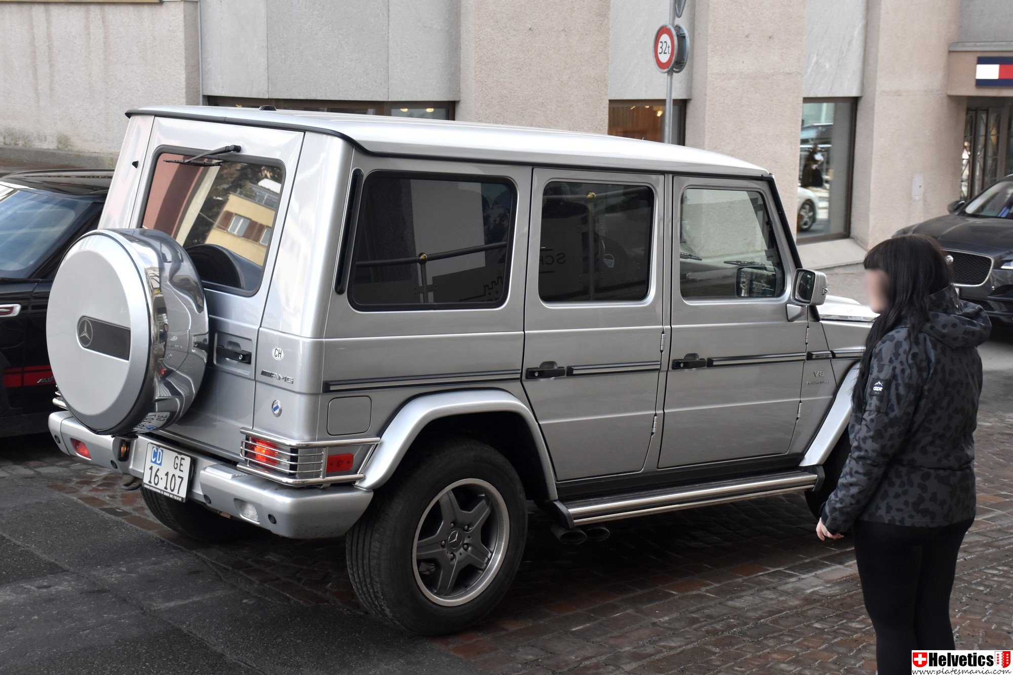 CD GE 16-107, Mercedes-Benz G-Klasse 1st gen 5-door SUV (W463), 1990–2018