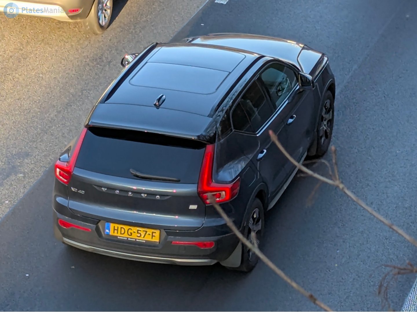 HDG-57-F, Volvo XC40 / EX40 1st gen (536), 2017–