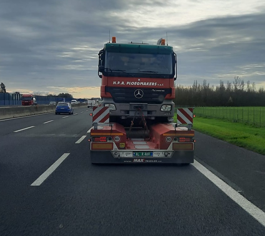 AL R 469, MAX Trailer 