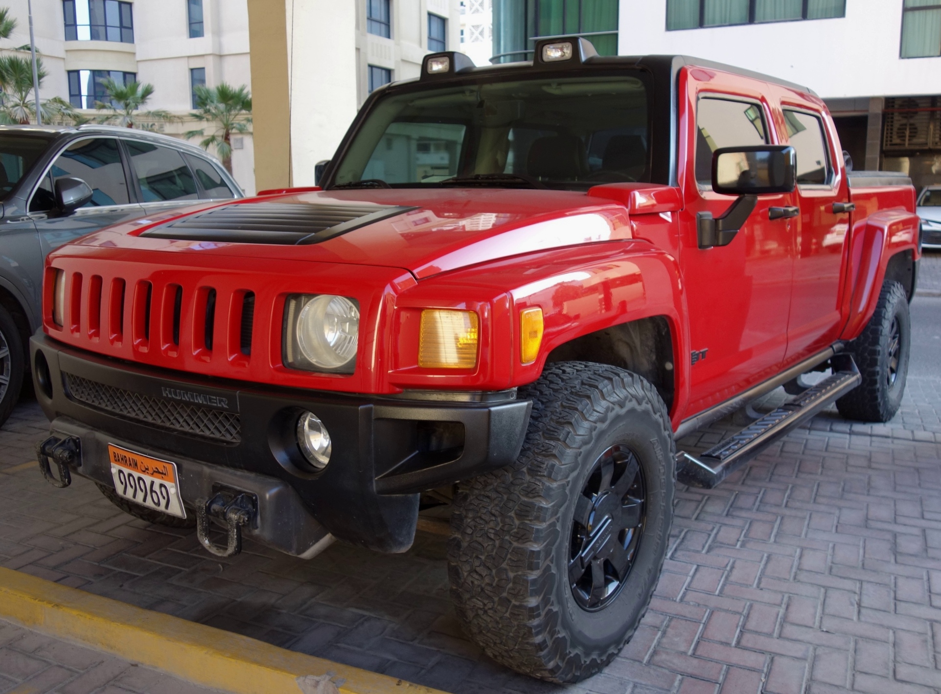 99969, HUMMER H3 1st gen T Pickup (GMT745), 2008–2010