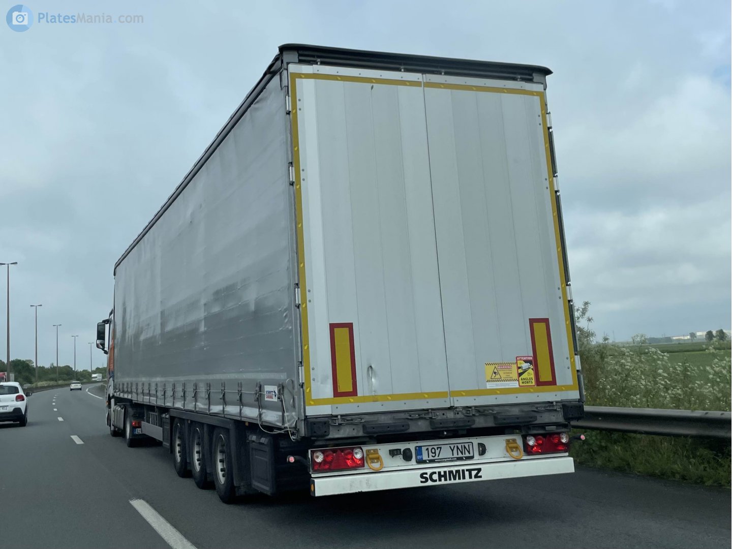 197 YNN, Schmitz SCS 