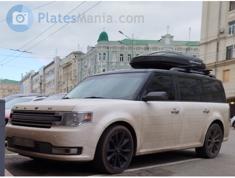KX 0353 AB, Ford Flex