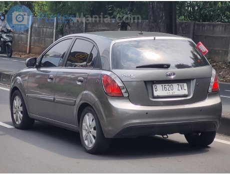 B 1620 ZVL, Kia Pride