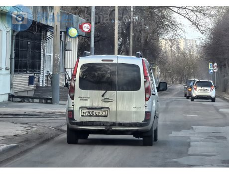 м900су71, Renault Kangoo