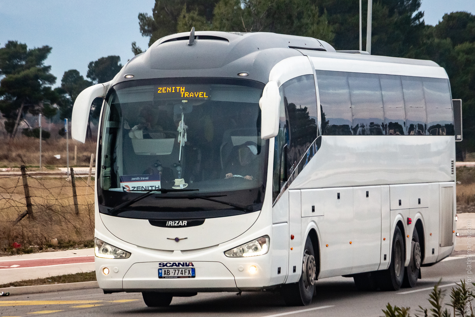 AB 774 FX, Irizar i6 