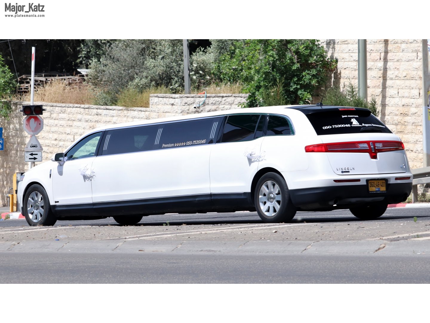 360-46-401, Lincoln MKT 1st gen (D472), 2009–2019