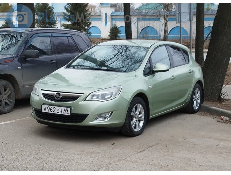 а962ен49, Opel Astra