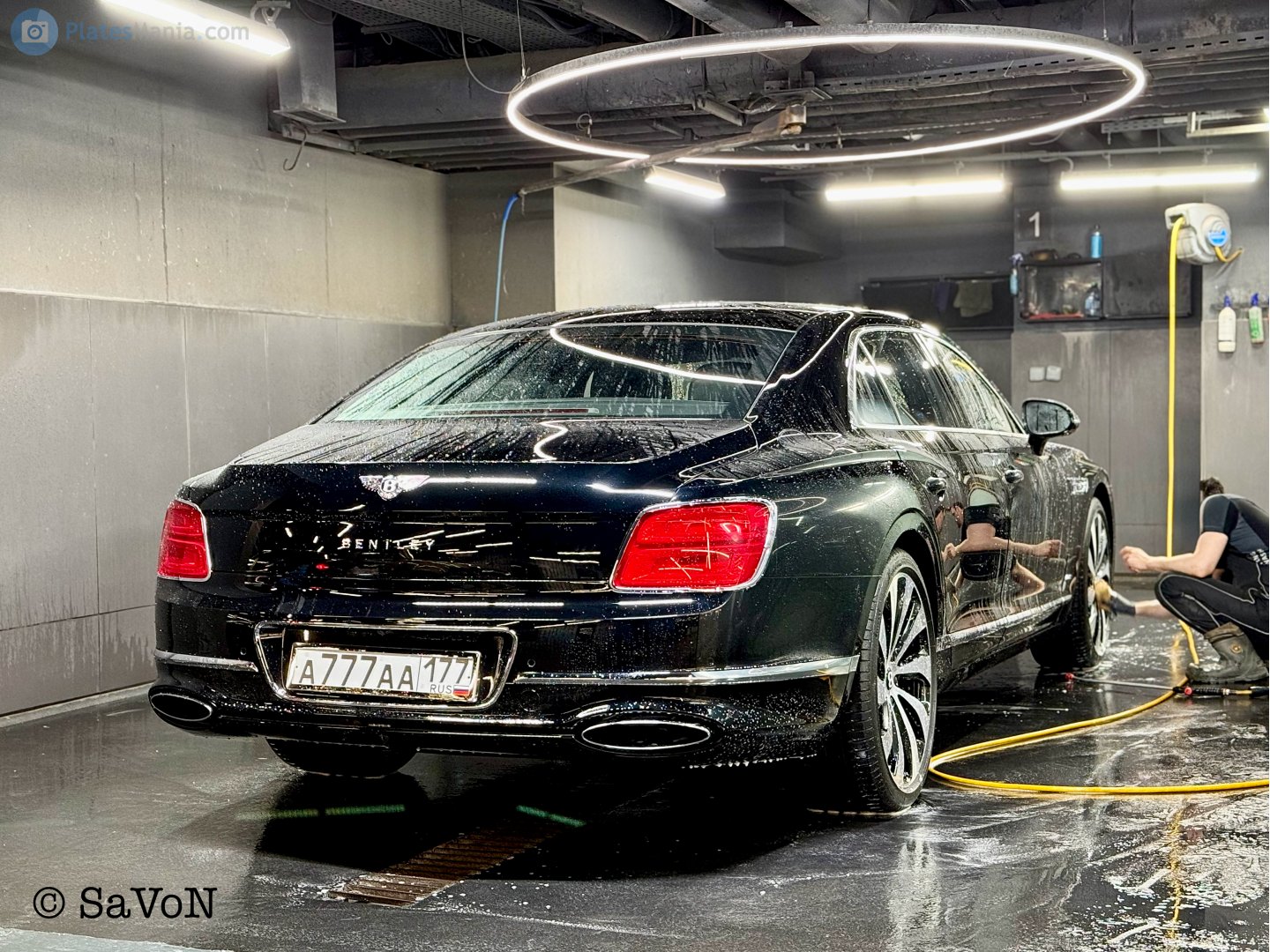 а 777 аа 177, Bentley Flying Spur 3rd gen (MSB), 2019–2024