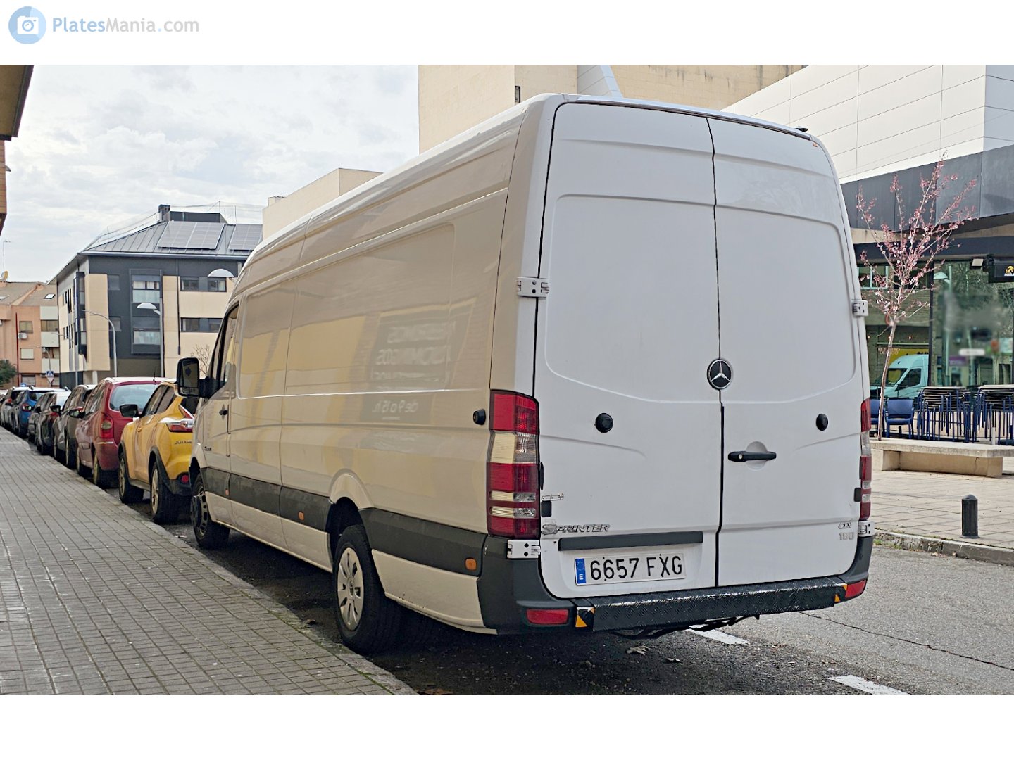 6657 FXG, Mercedes-Benz Sprinter 2nd gen (W906), 2006–2013